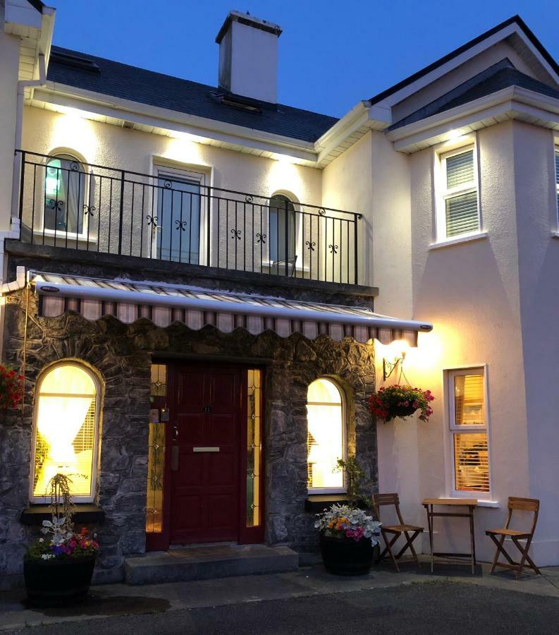 Amber Heights Bed & Breakfast Galway Dış mekan fotoğraf